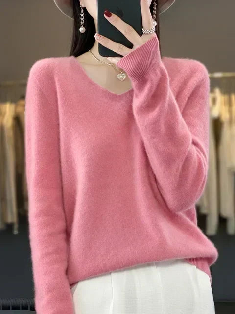 Women's Jumper – Relaxed-Fit V-Neck Knit