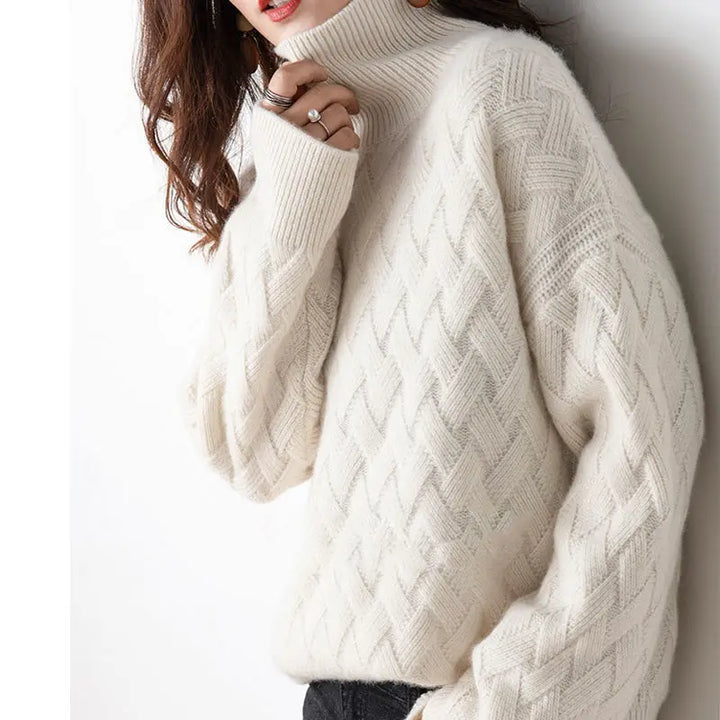 Women's Jumper – Relaxed Fit Classic Knit