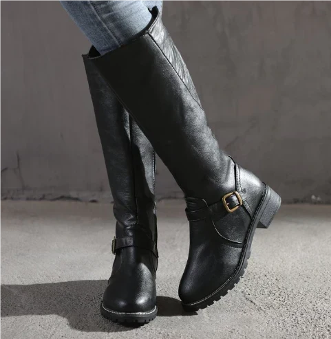 Women's Boots – Knee-High Buckle