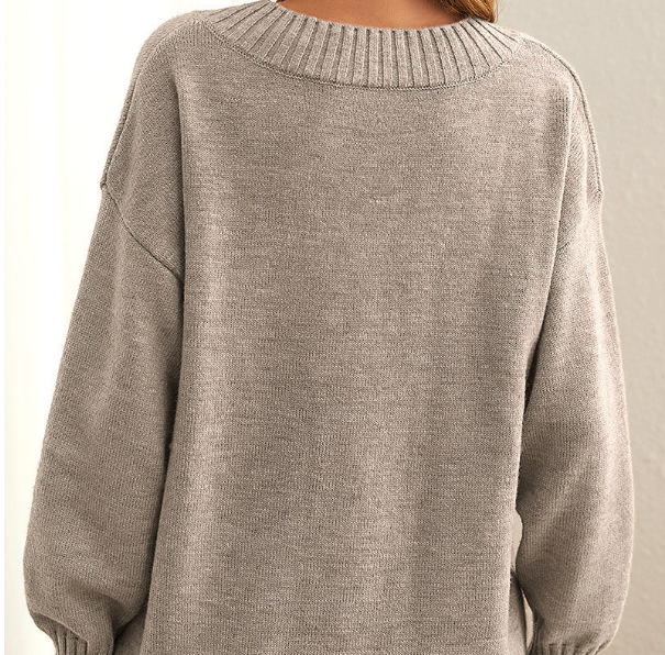 Women's Jumper – Relaxed Fit Classic Knit
