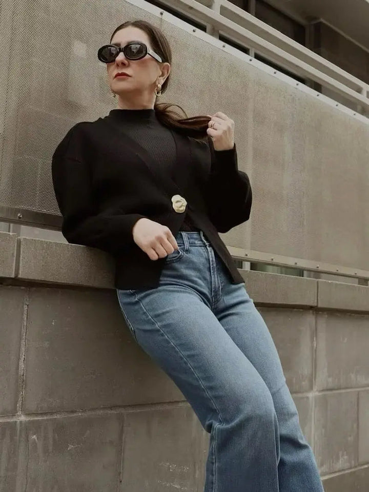 Women's Cardigan – Fitted Knit Statement Button