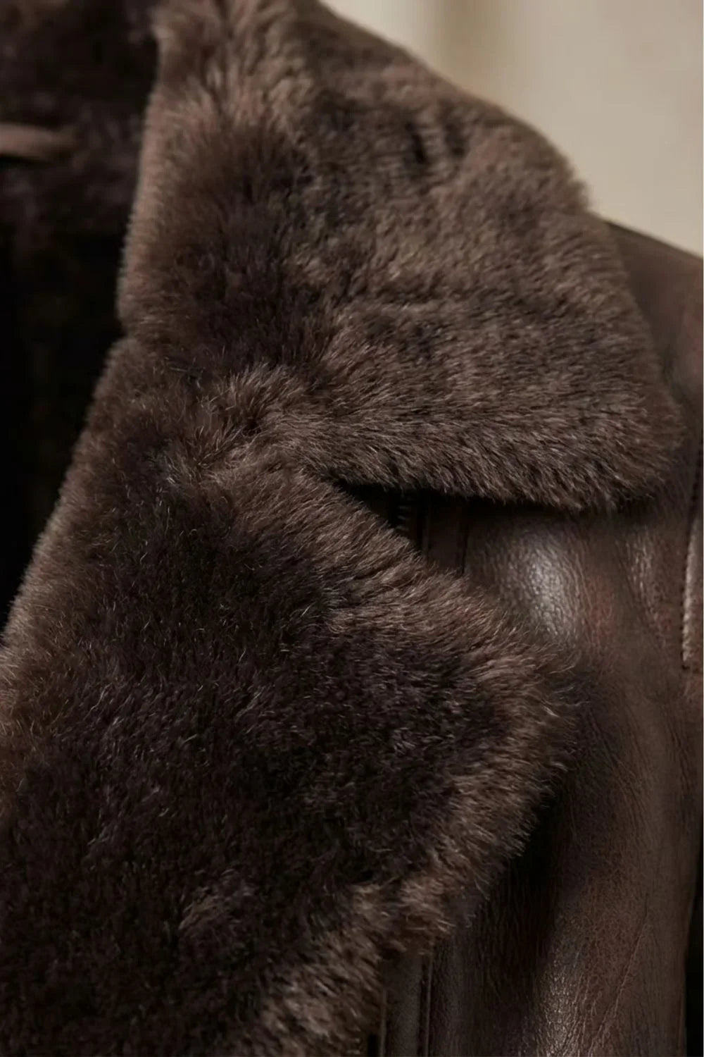 Women's Brown Leather Jacket – Shearling Collar And Warm Lining