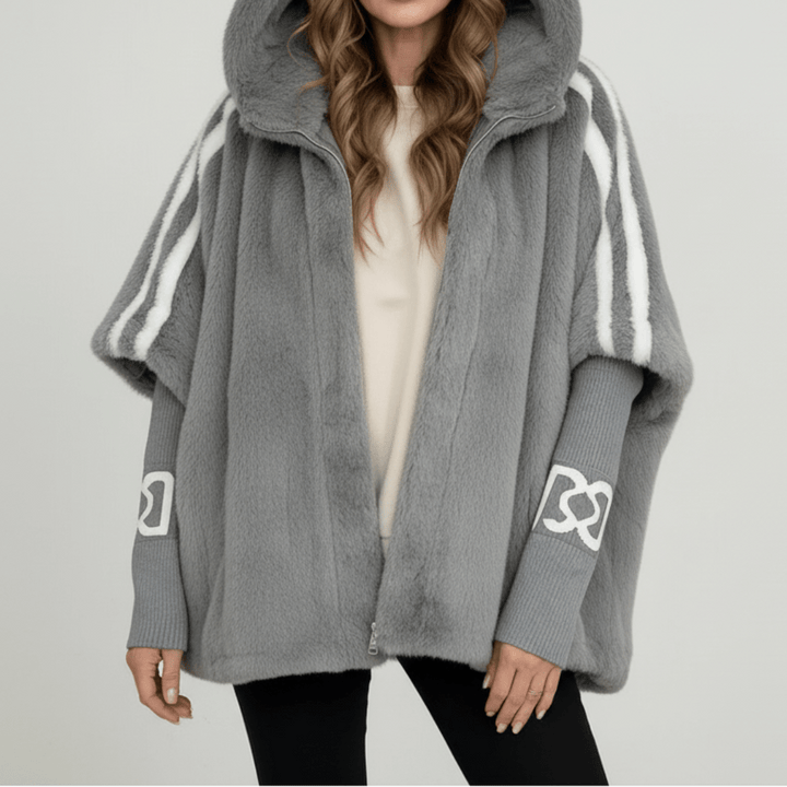 Women's Jacket – Oversized Hooded Faux Fur Zip-Up Winter