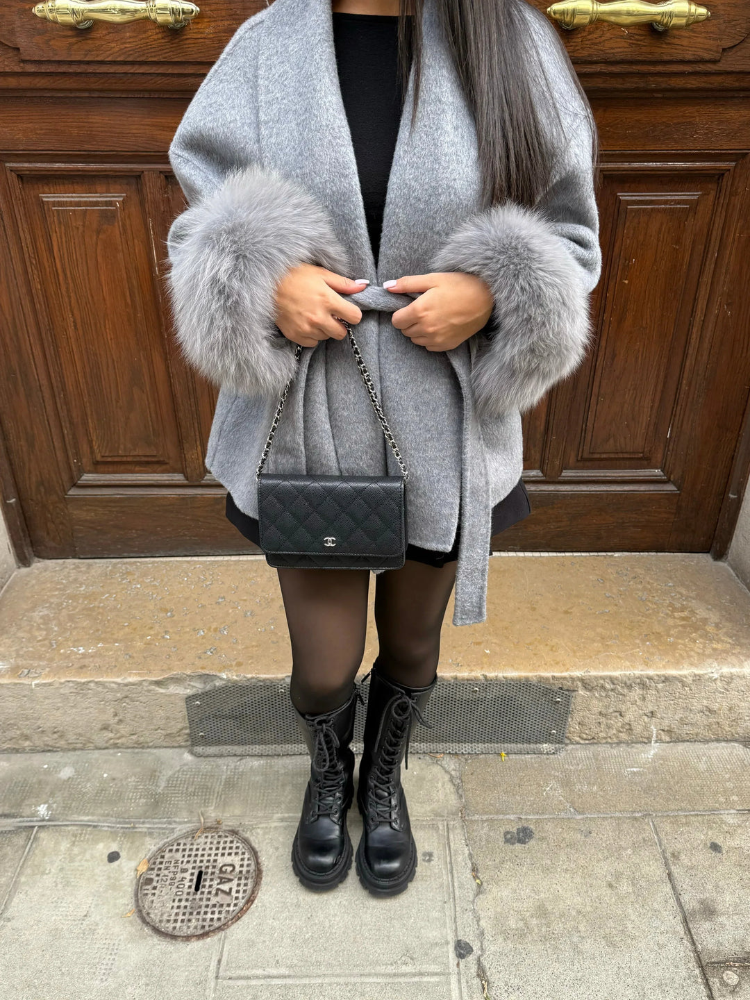 Women's Belted Winter Coat – Faux-Fur Sleeve Trim