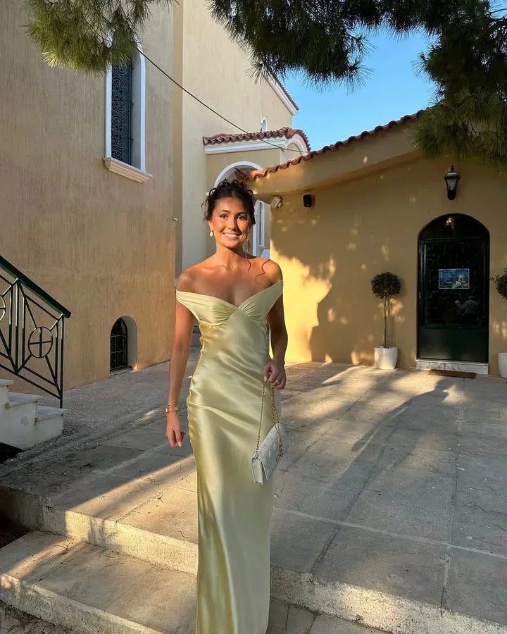 Women's Maxi Dress – Off-Shoulder Christmas Party