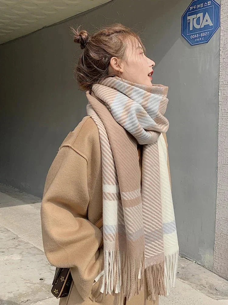 Women's Scarf – Plaid Vintage Check Winter