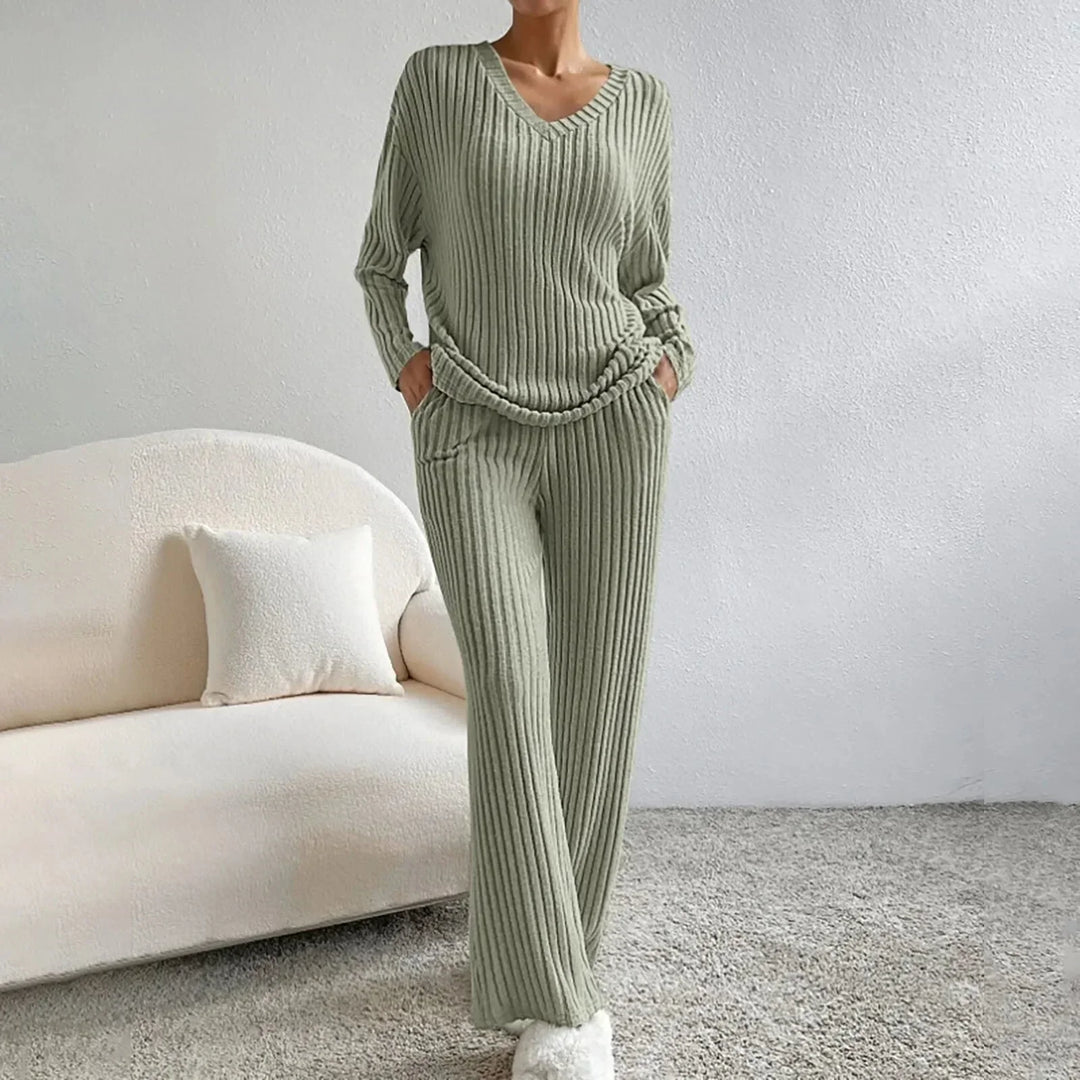 Women's Lounge Set – V-Neck Knit
