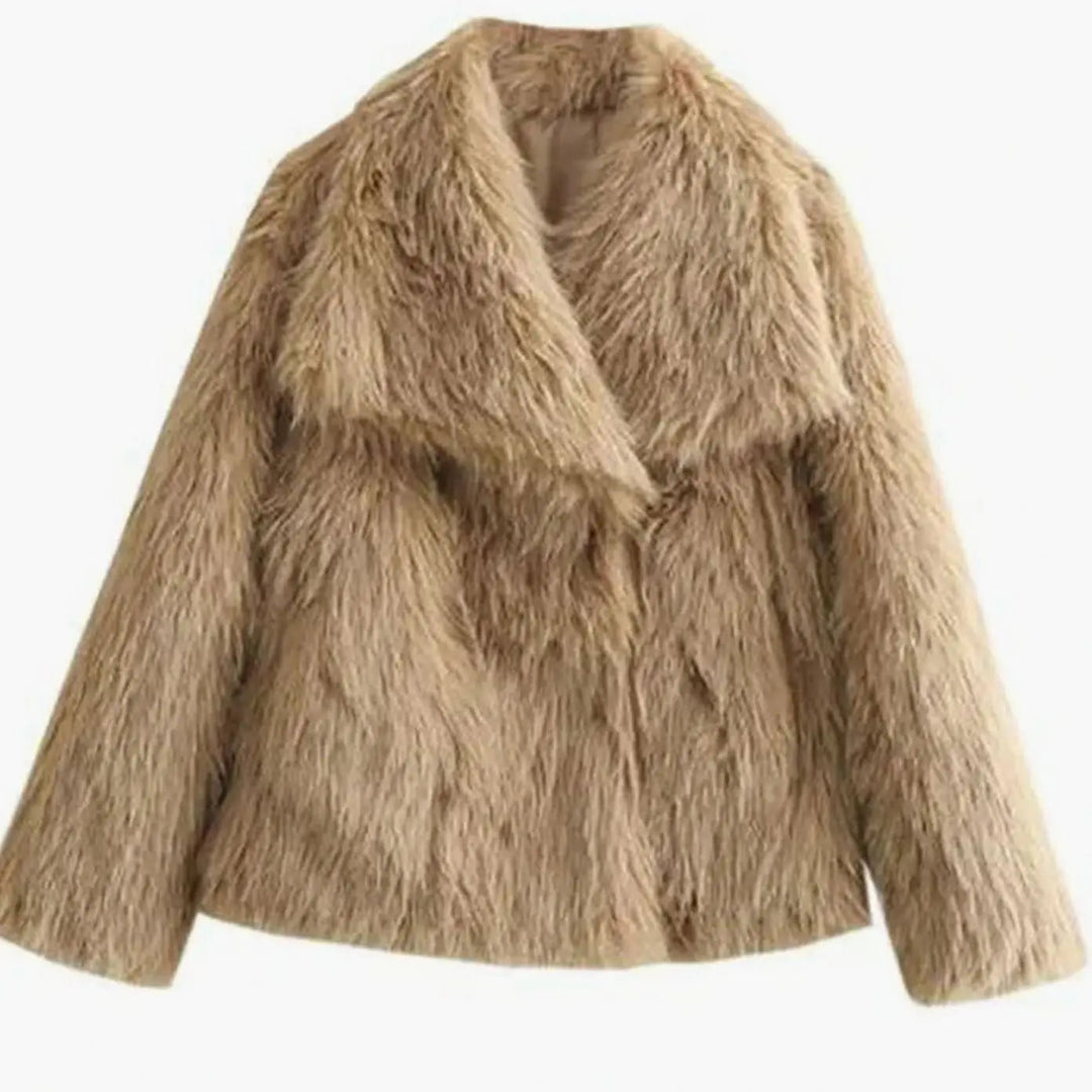 Women's Jacket – Cropped Faux Fur
