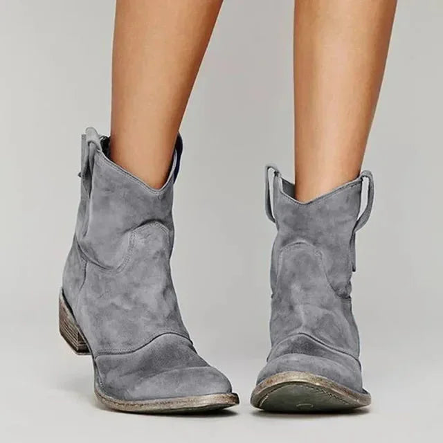 Women's Distressed Suede Fringed Western Cowboy Boots – Pull-On Style
