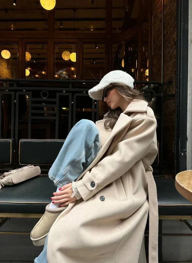 Women's Oversized Double-Breasted Wool Coat – Wide Lapel Design