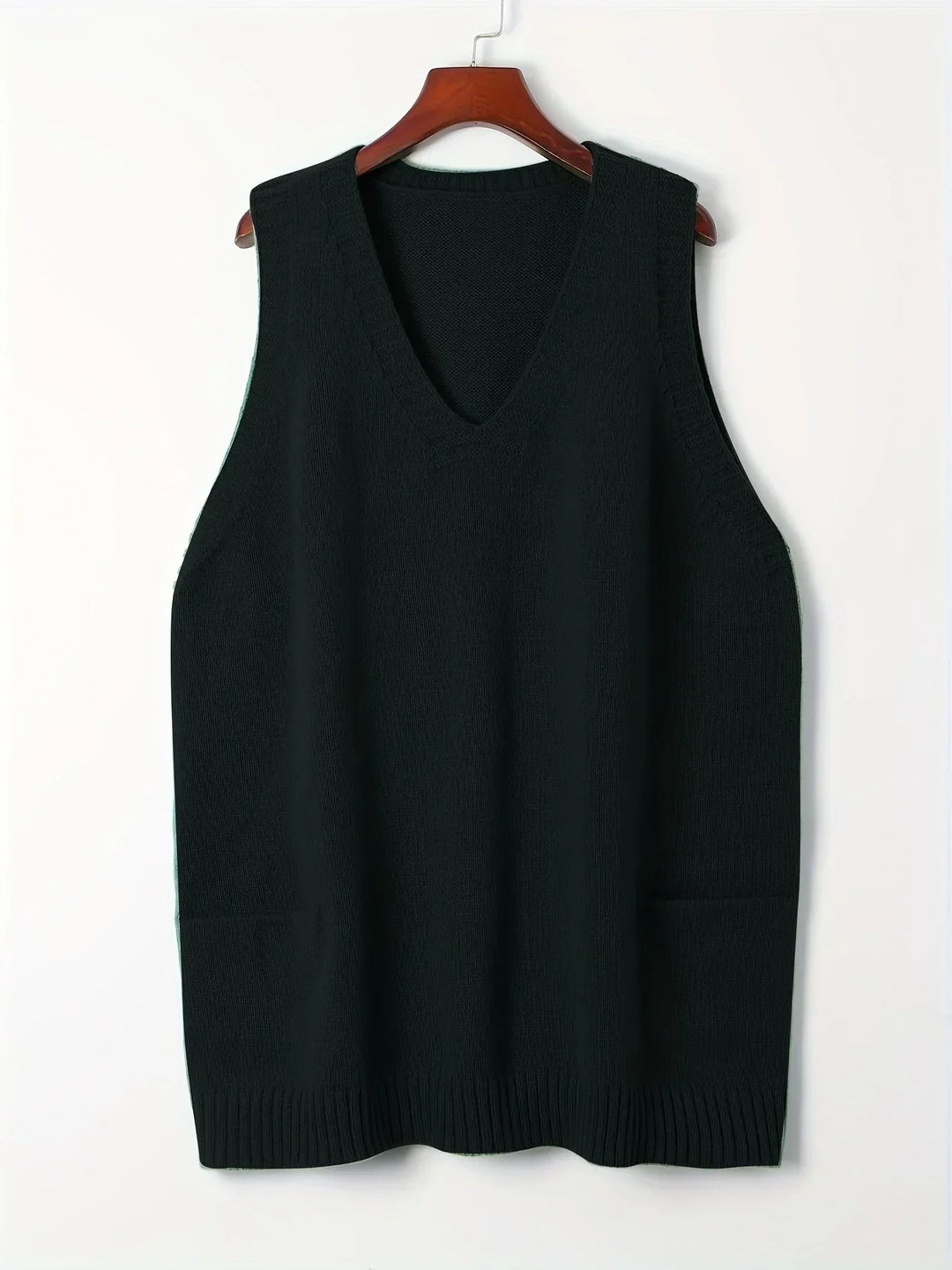 Women's Oversized Knit Vest – V-Neck Sleeveless Tunic Length And Patch Pockets