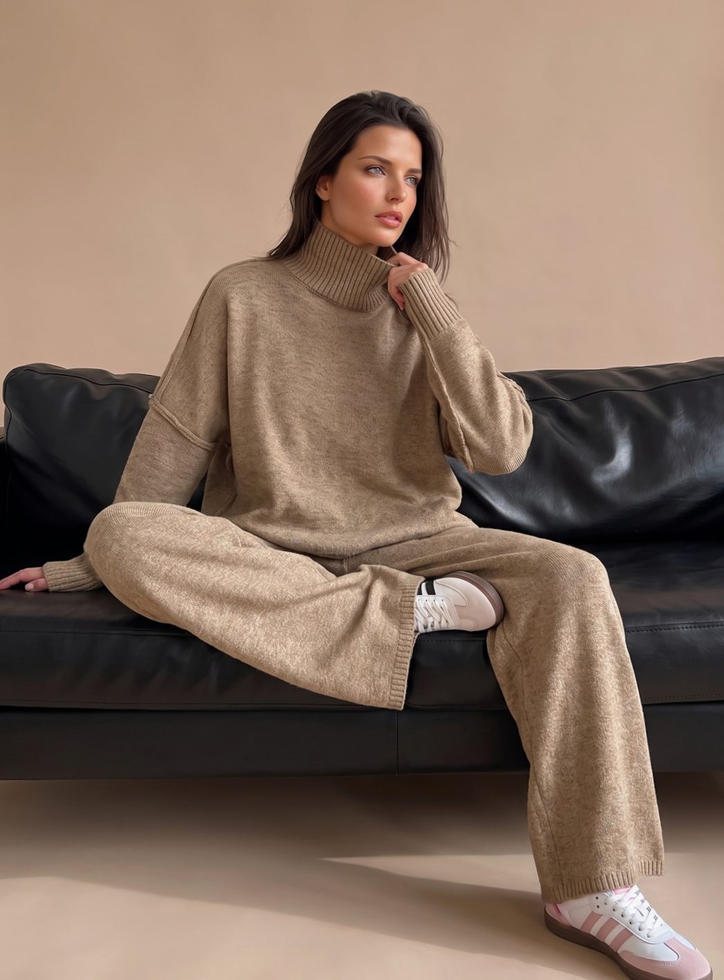 Women's Two-Piece Set – Oversized Turtleneck Wide-Leg Lounge Set