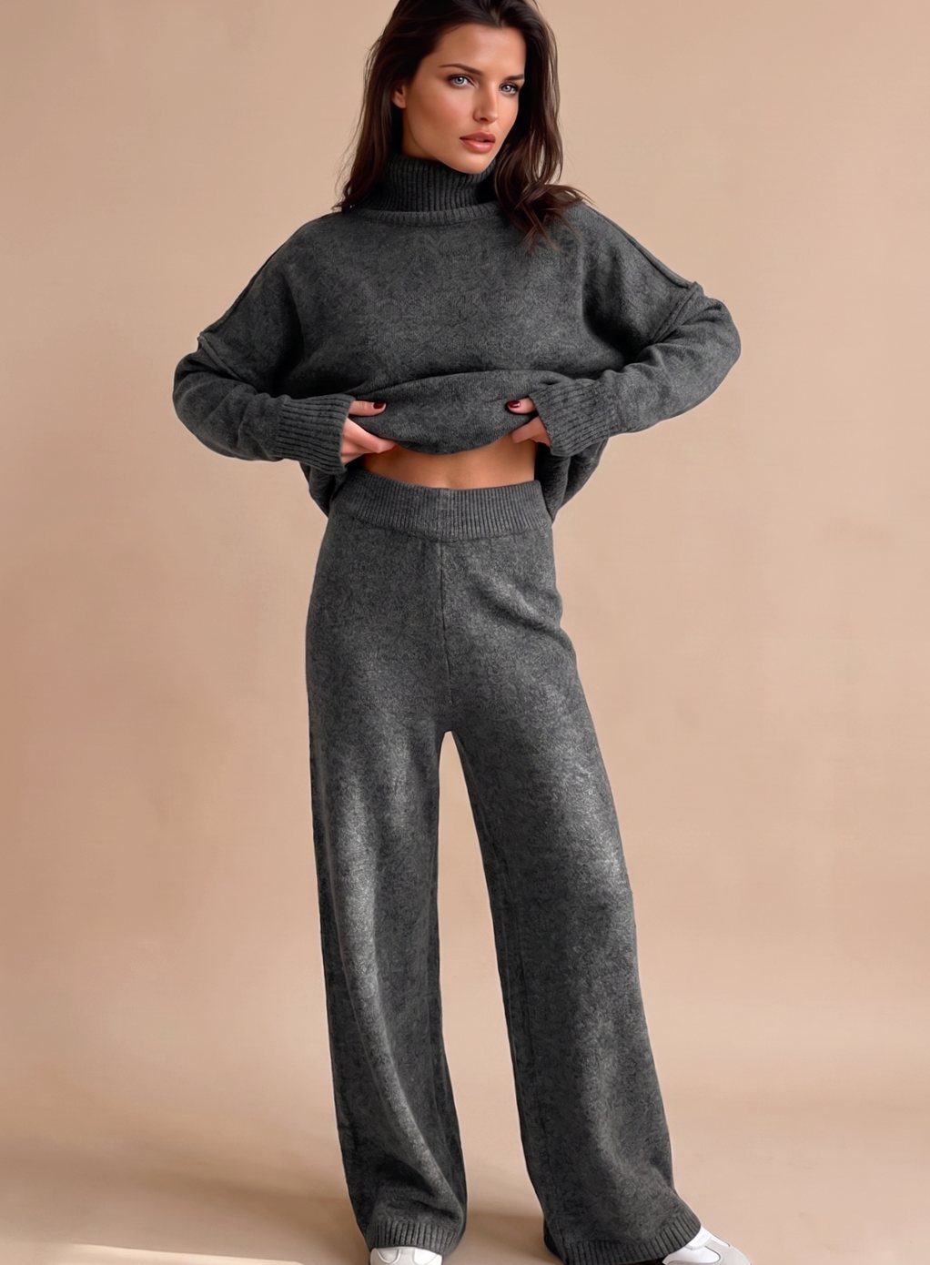Women's Two-Piece Set – Oversized Turtleneck Wide-Leg Lounge Set