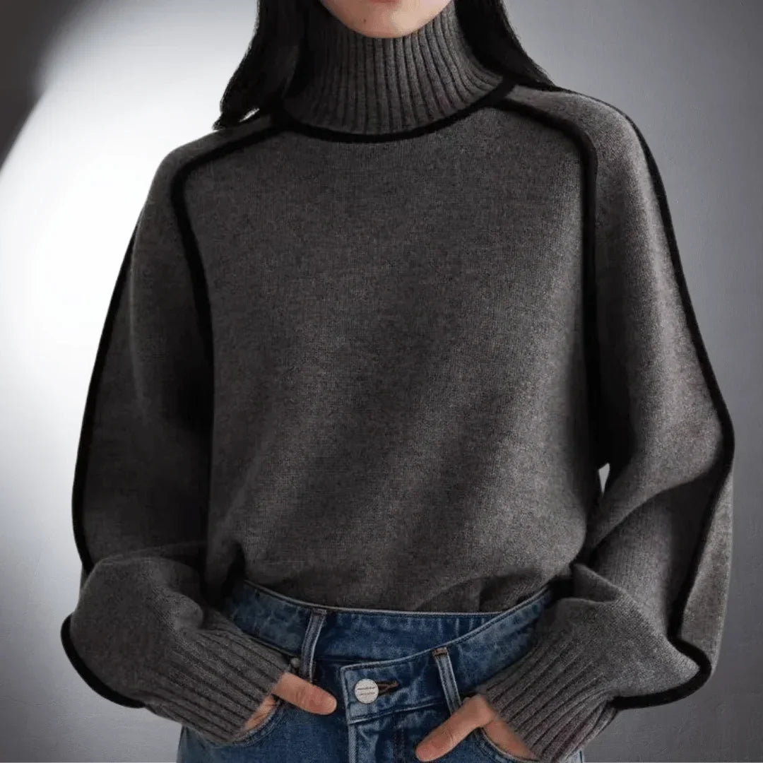 Women's Relaxed-Fit Knit Sweater – Turtleneck And Contrasting Raglan Sleeves