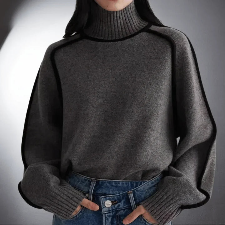 Women's Relaxed-Fit Knit Sweater – Turtleneck And Contrasting Raglan Sleeves