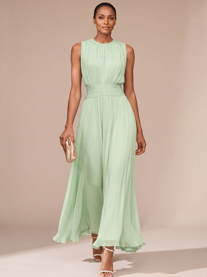 Women's Maxi Dress – Pleated Ruched Waist