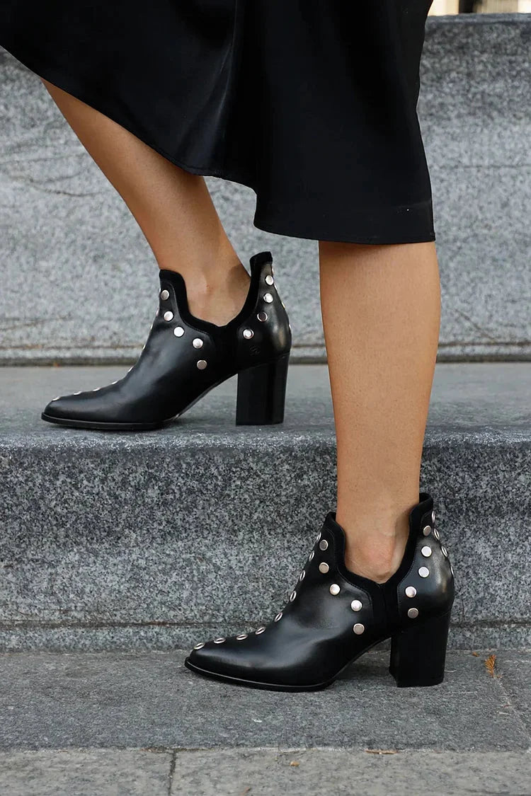 Women's Studded Leather Pointed-Toe Ankle Boots – Wide-Heel And Scalloped-Ankle