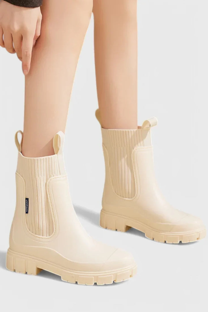 Women's Rubber Chelsea Boots – Ribbed Knit Cuffs And Lug Sole