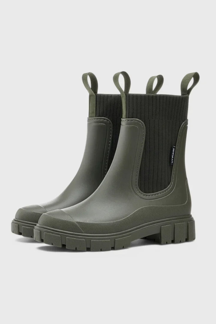 Women's Rubber Chelsea Boots – Ribbed Knit Cuffs And Lug Sole